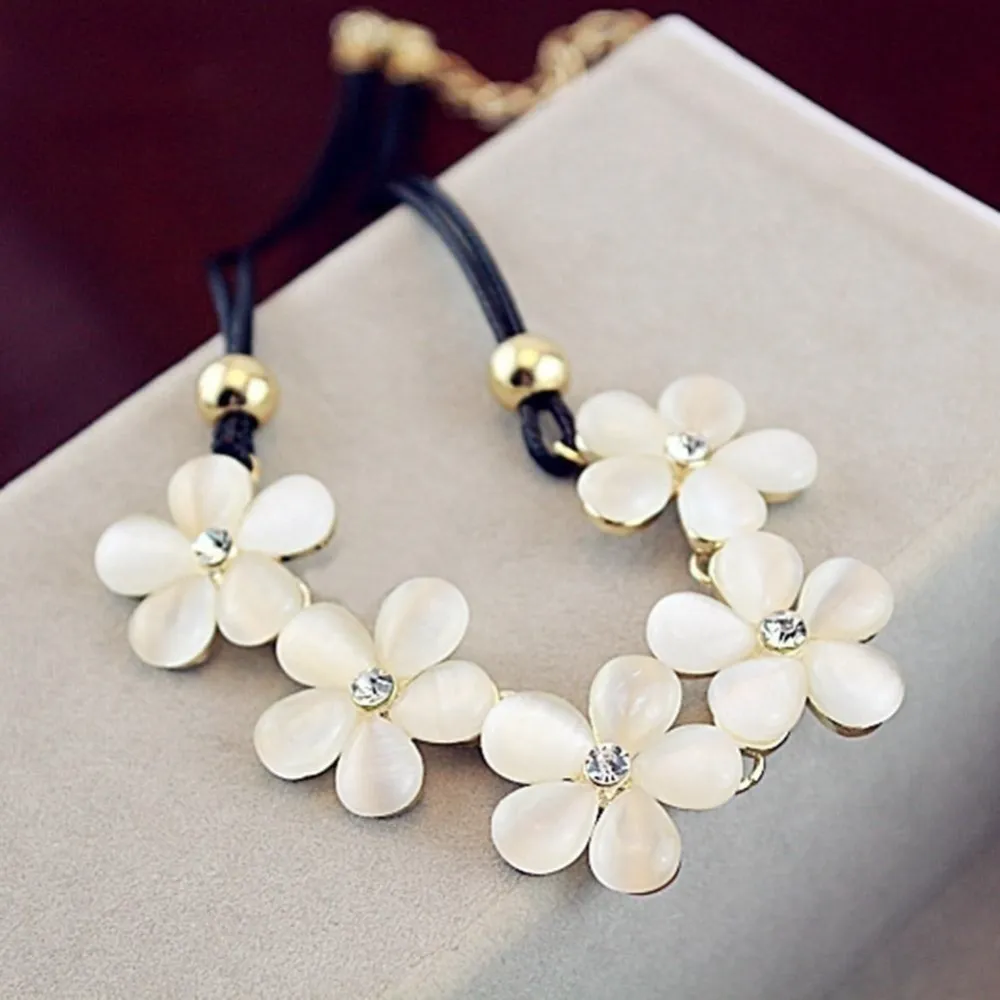 Vintage Weiße Blumen Kette